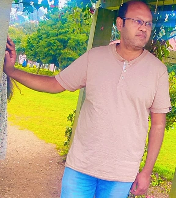 Karthigai Pandian M, Tamil Writer