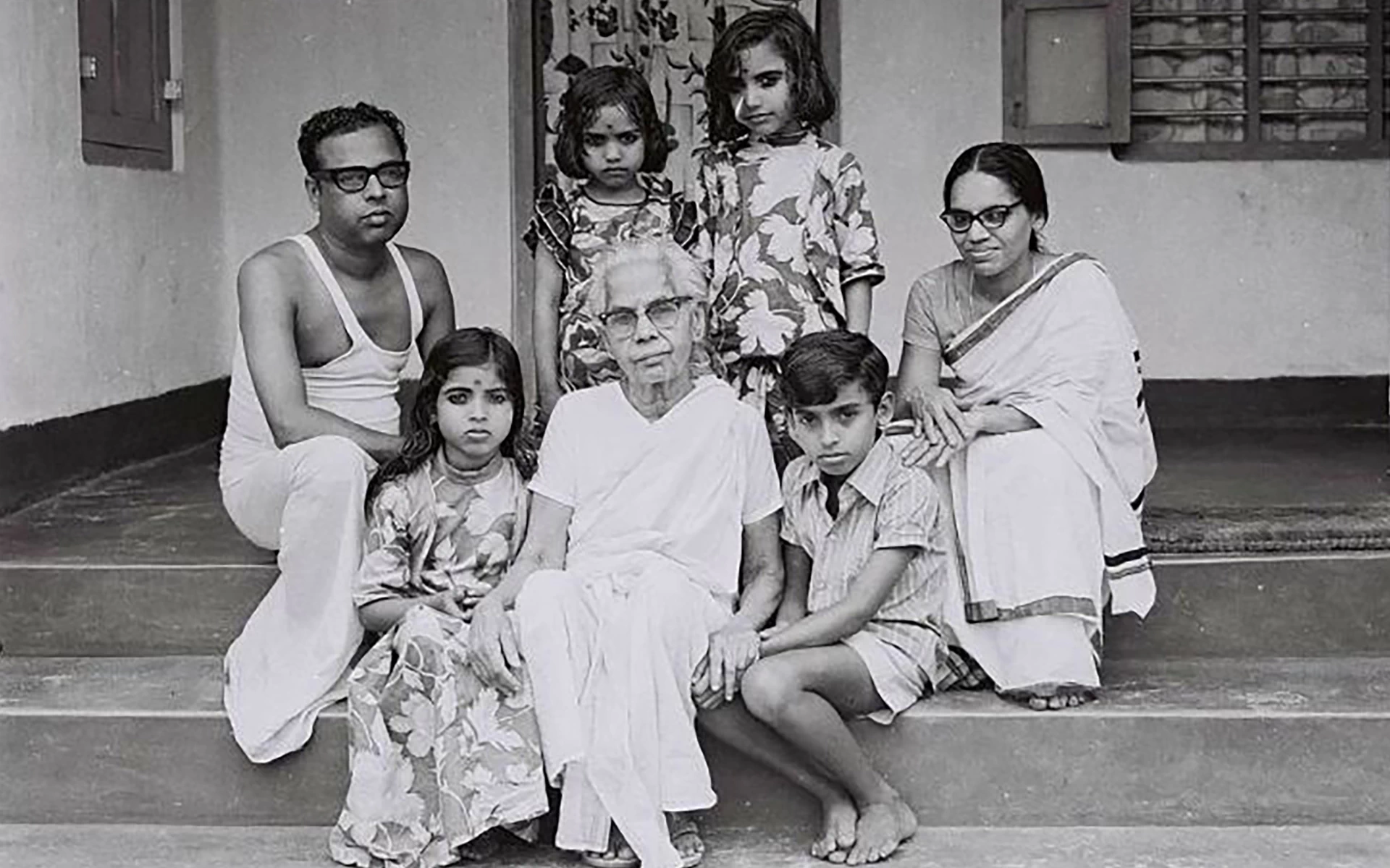 Vayalar Ramavarmma And Family
