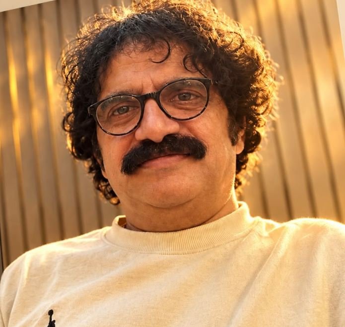 ഘടന മാറുന്ന വിദ്യാഭ്യാസം/ഏ. വി. സന്തോഷ് കുമാർ എഴുതിയ ലേഖനം 1 A. V. Santhosh Kumar